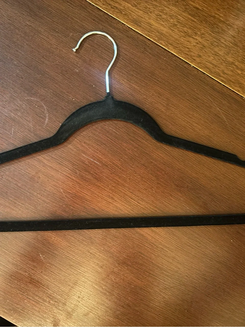 Black Velvet NON SLIP Coat Hangers -75!